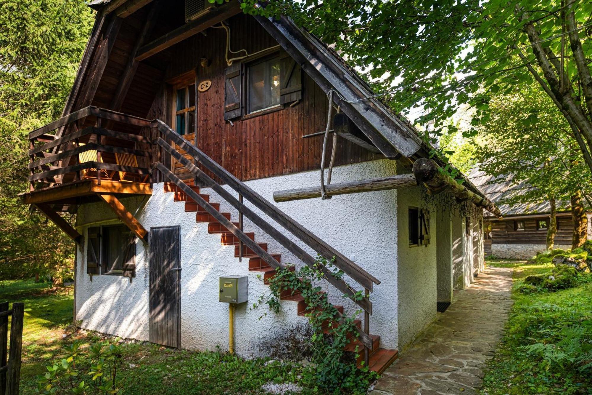 Pristava Lepena Village 외부 사진