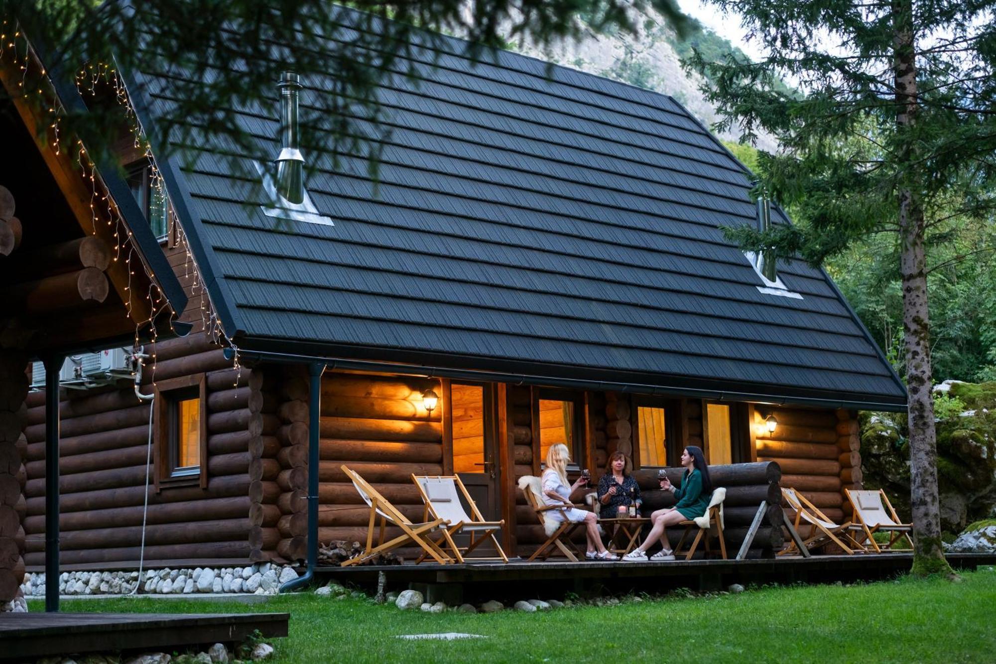 Pristava Lepena Village 외부 사진