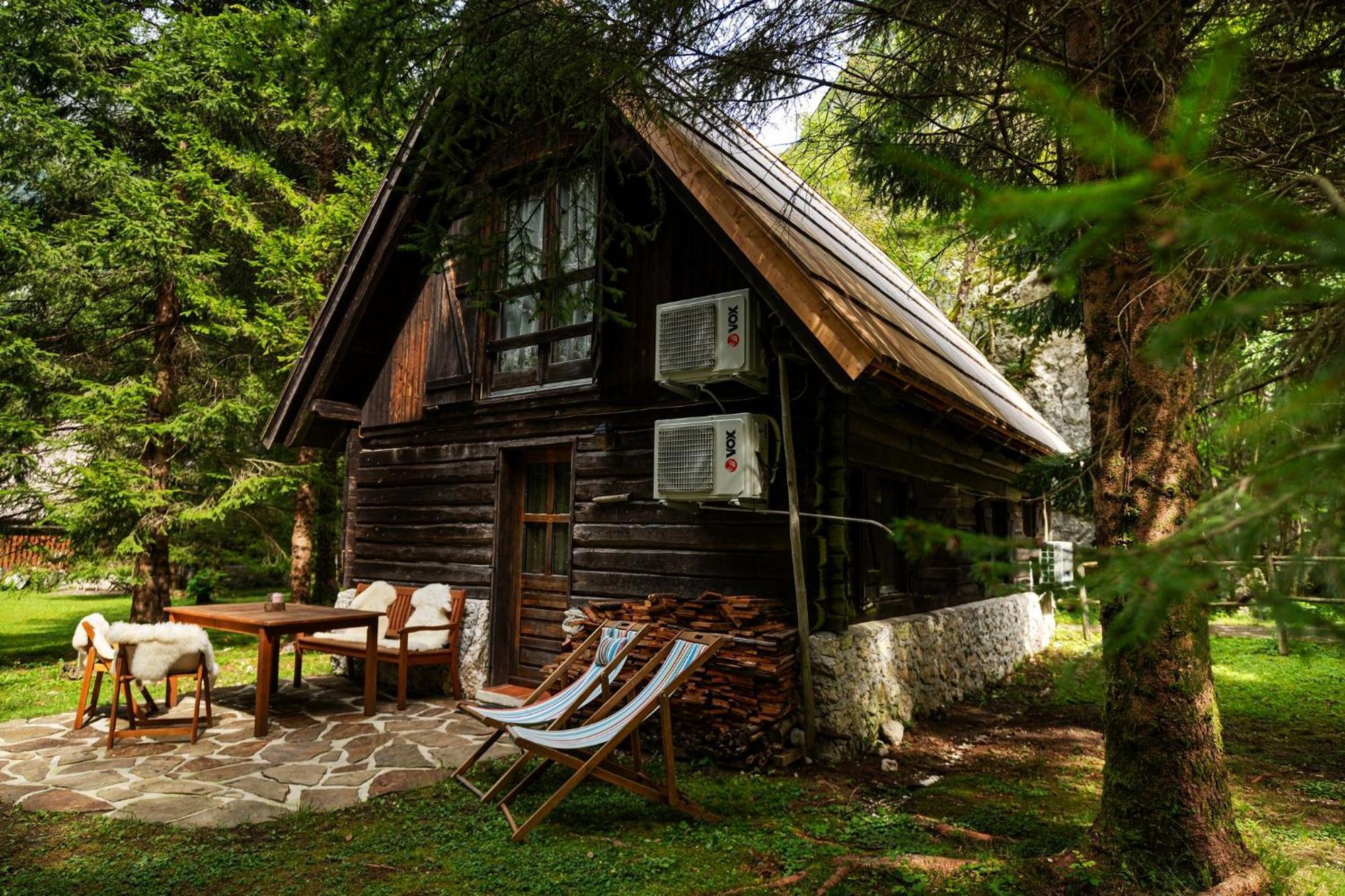 Pristava Lepena Village 외부 사진